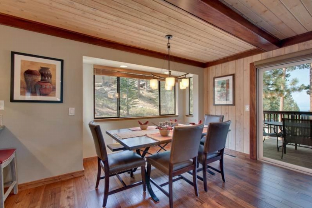 Pine Tree Chalet Main image